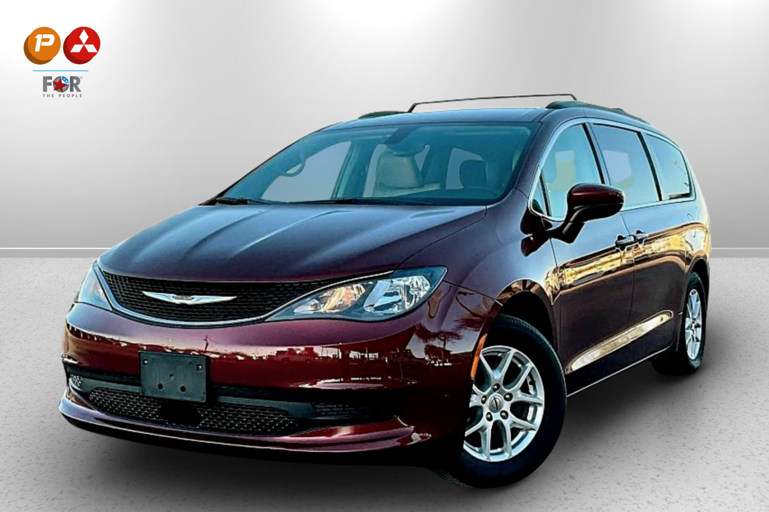 2021 Chrysler Voyager's photo