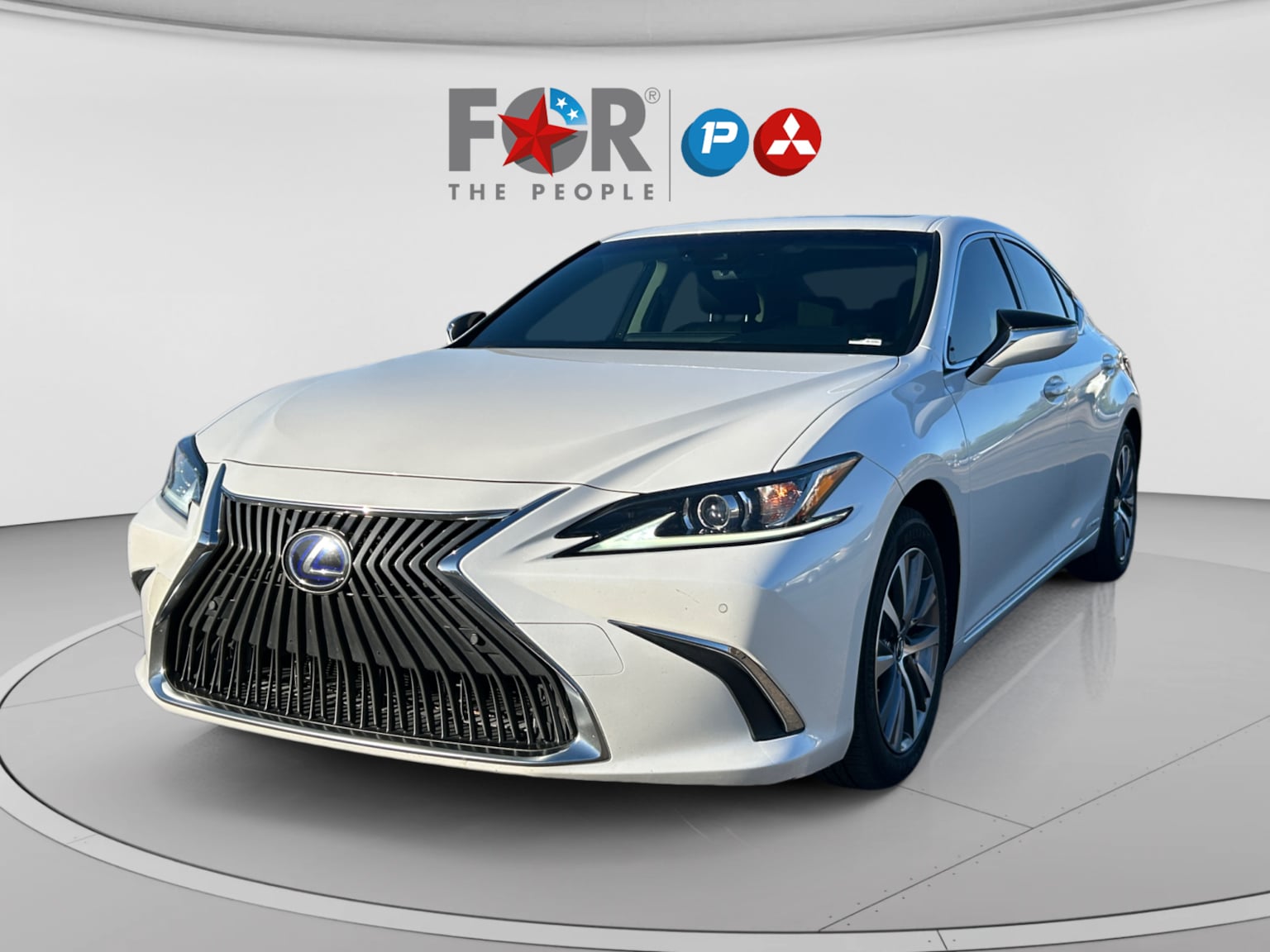 2019 Lexus ES Hybrid 300h