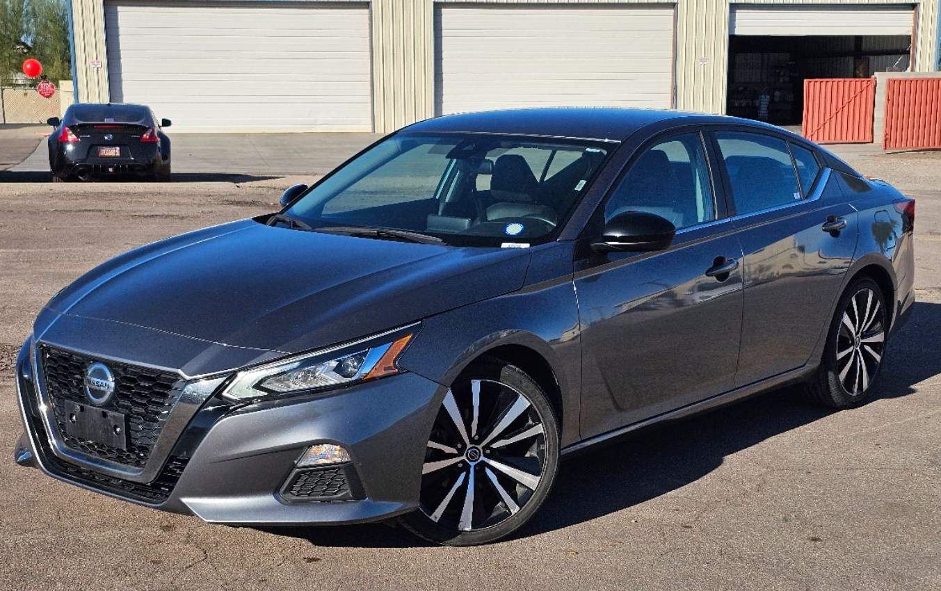 2021 Nissan Altima SR