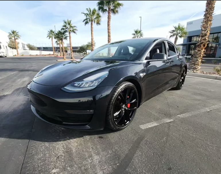 2018 Tesla Model 3 Long Range Dual Motor's photo