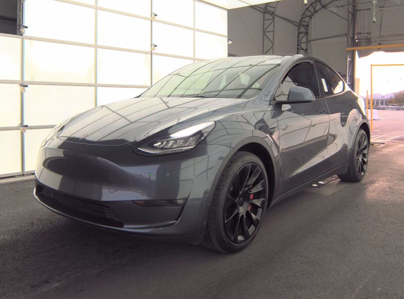 2021 Tesla Model Y Long Range's photo