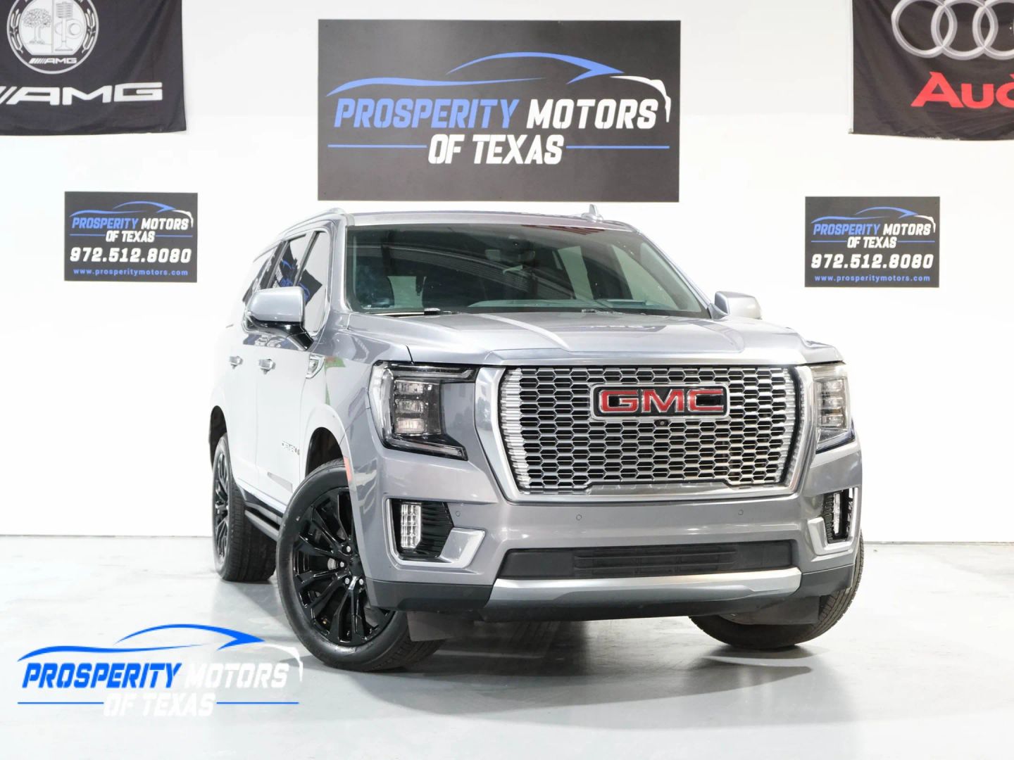 2021 GMC Yukon Denali's photo