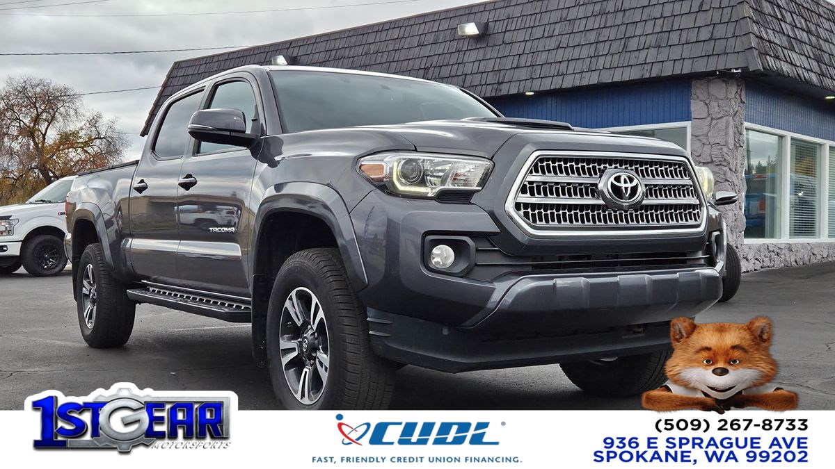 2016 Toyota Tacoma TRD Sport's photo
