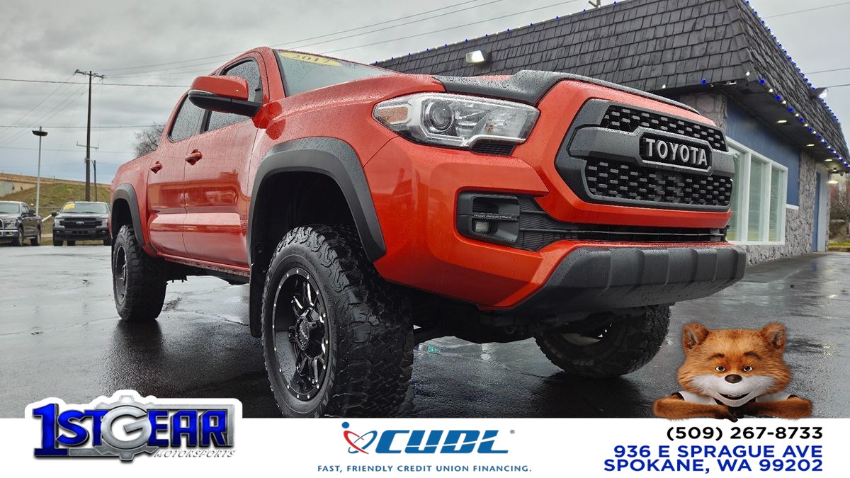 2017 Toyota Tacoma TRD Sport's photo