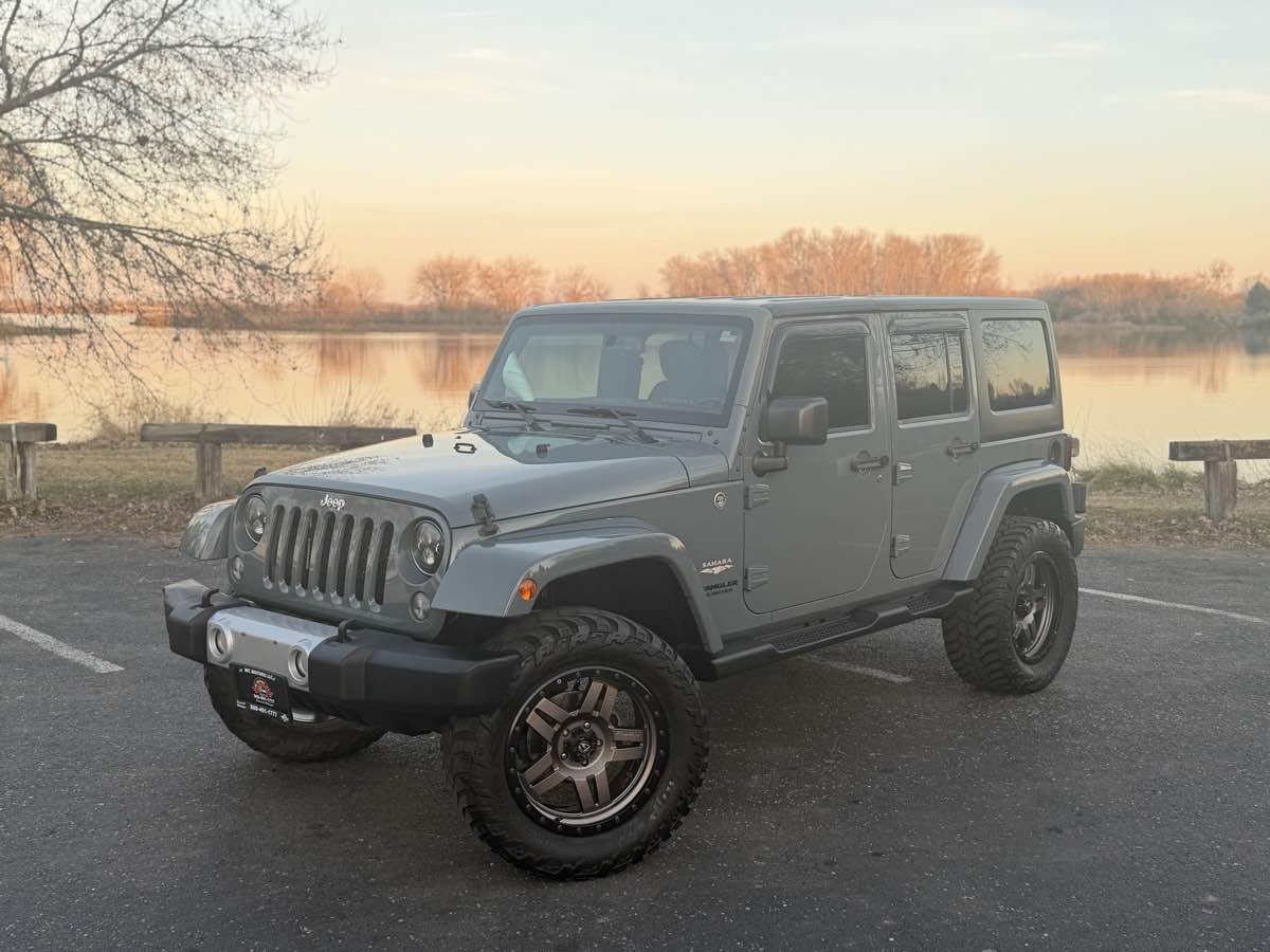 2015 Jeep Wrangler Unlimited Sahara