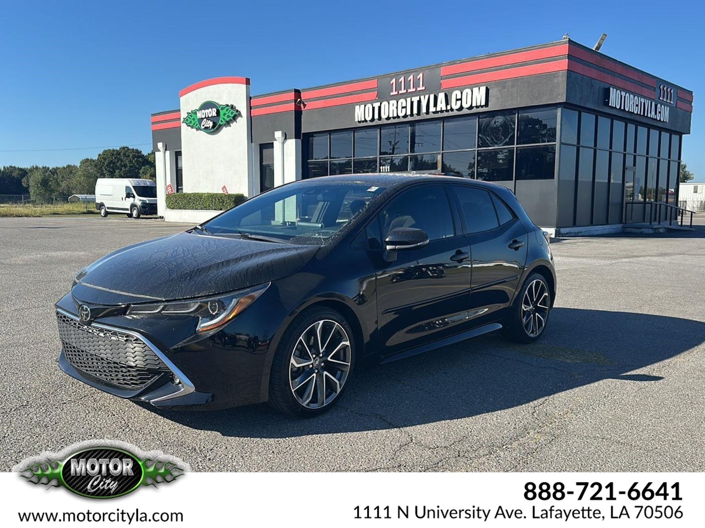 2021 Toyota Corolla Hatchback XSE's photo