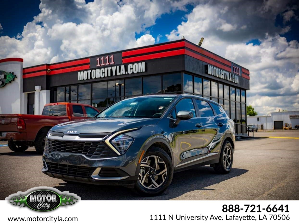 2024 Kia Sportage LX's photo