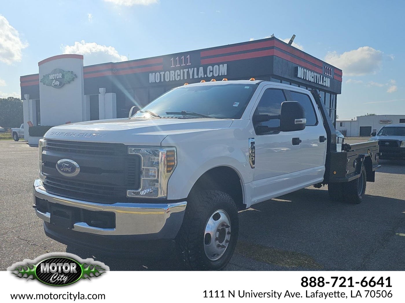 2019 Ford F-350 Super Duty Chassis Cab XL's photo