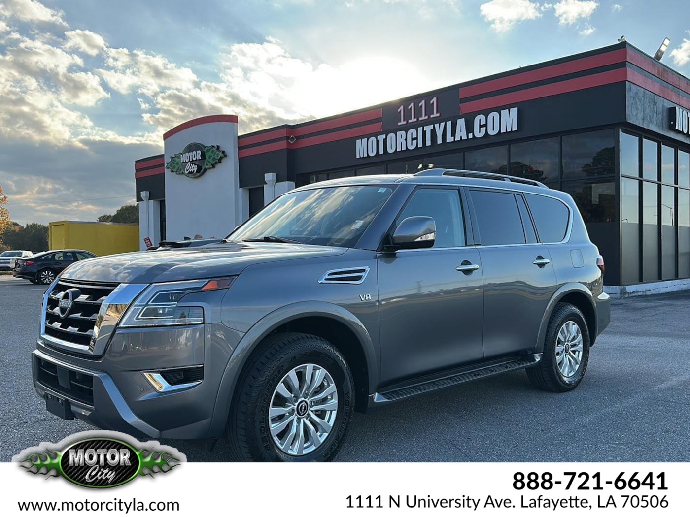 2022 Nissan Armada SV's photo