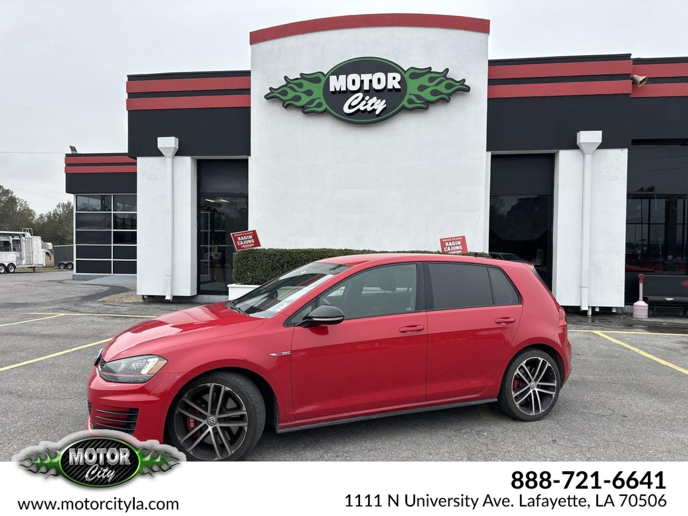 2017 Volkswagen Golf GTI Sport's photo