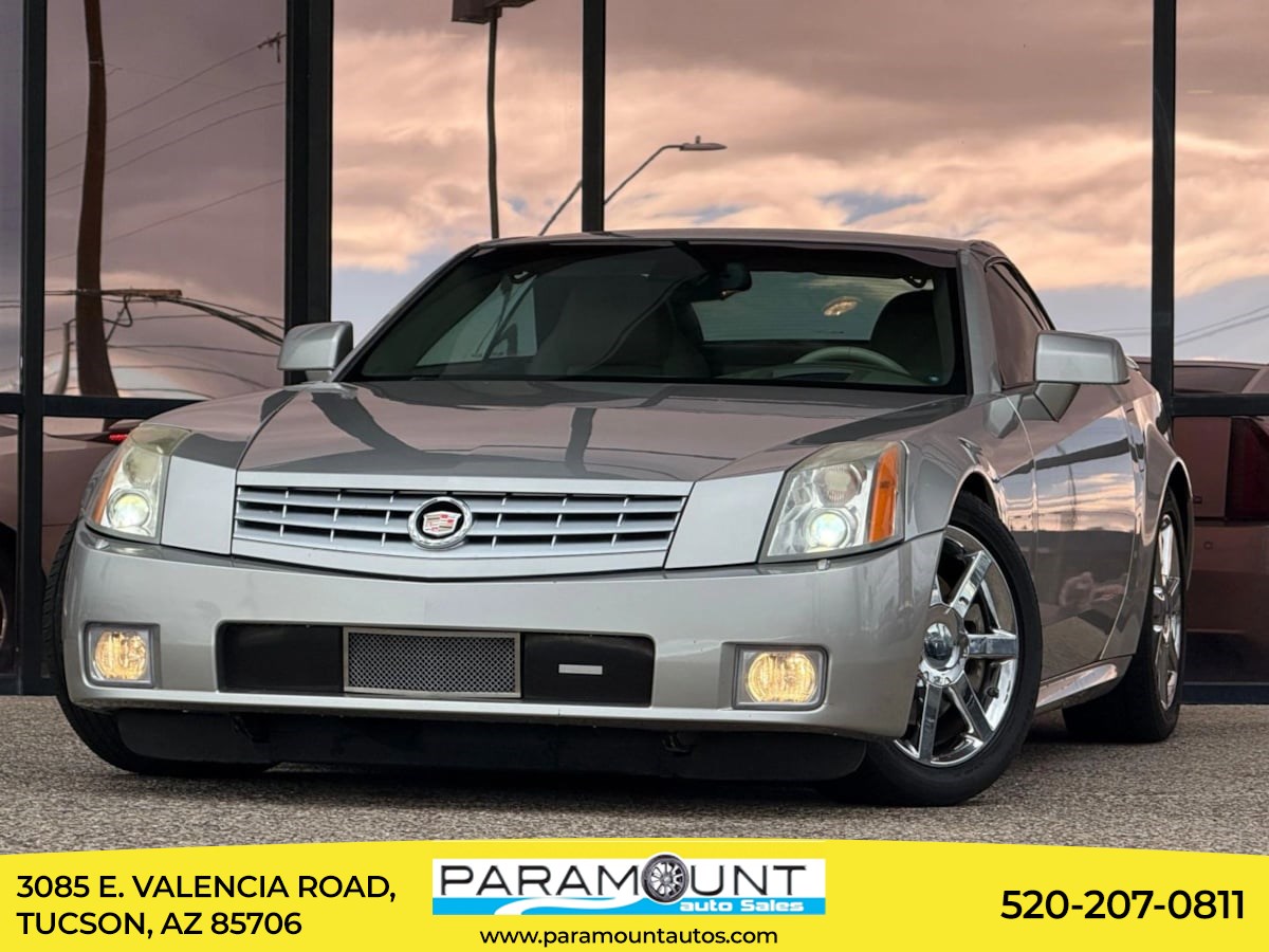 2004 Cadillac XLR Base's photo