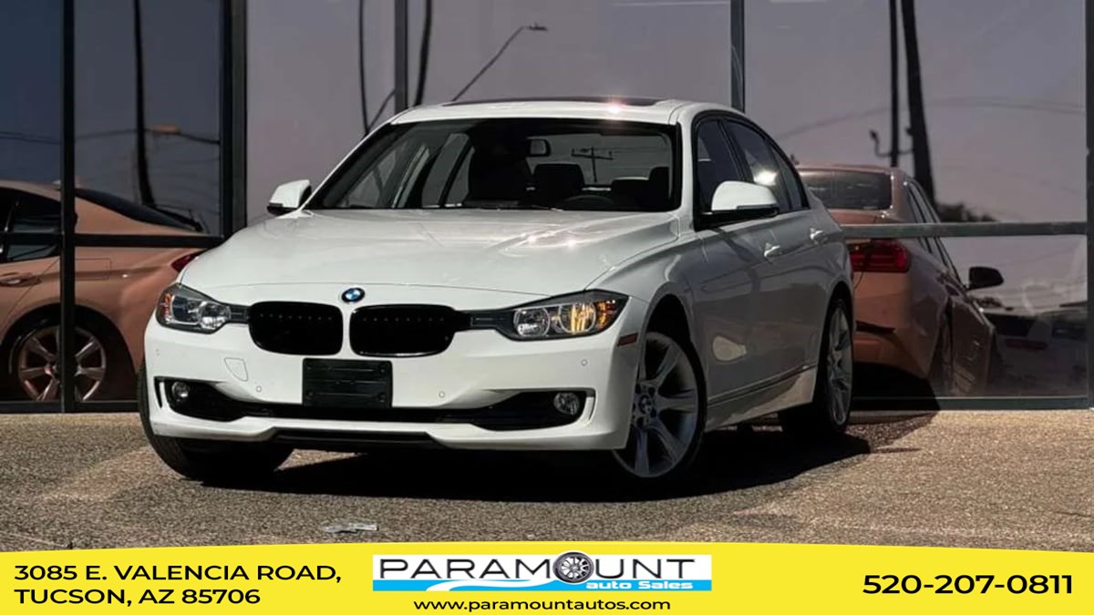 2015 BMW 3 Series 320i's photo