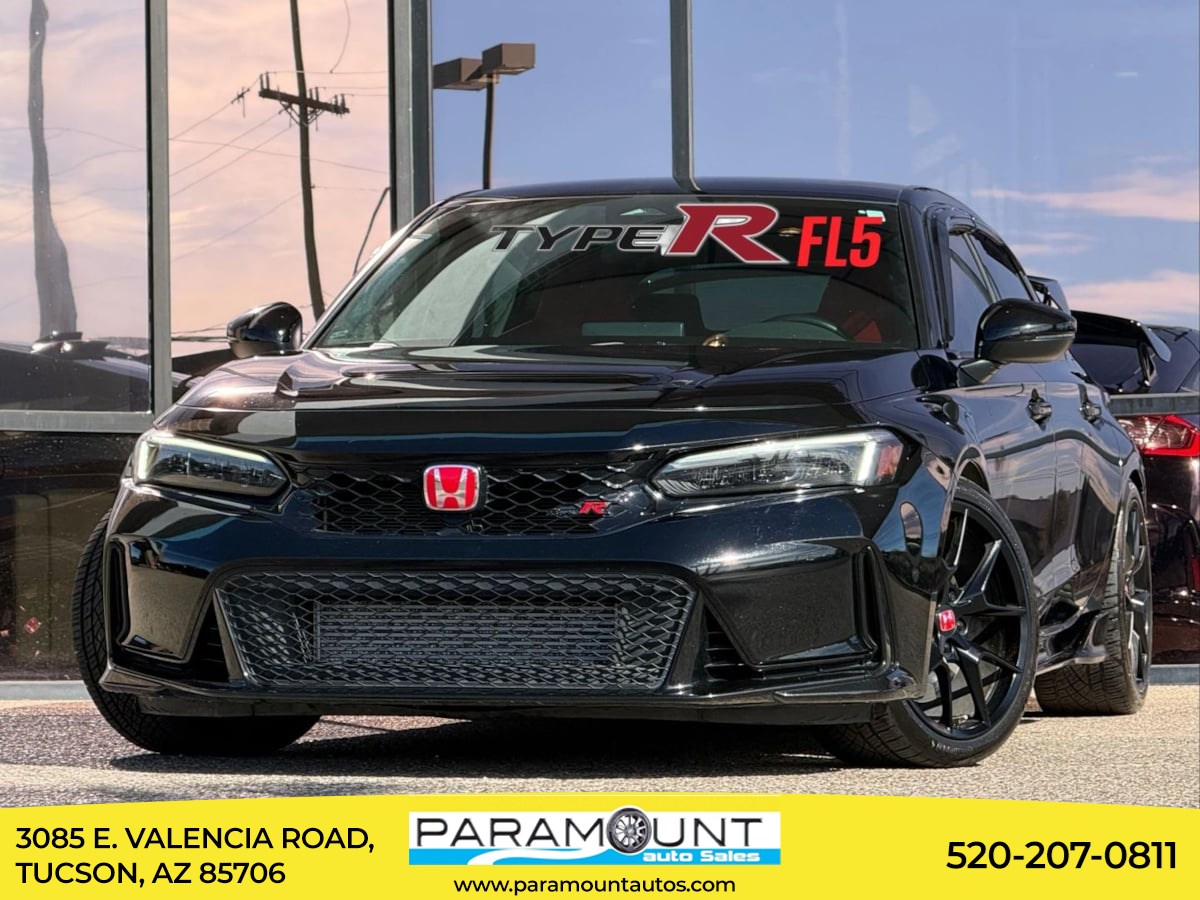 2024 Honda Civic Hatchback Type-R's photo