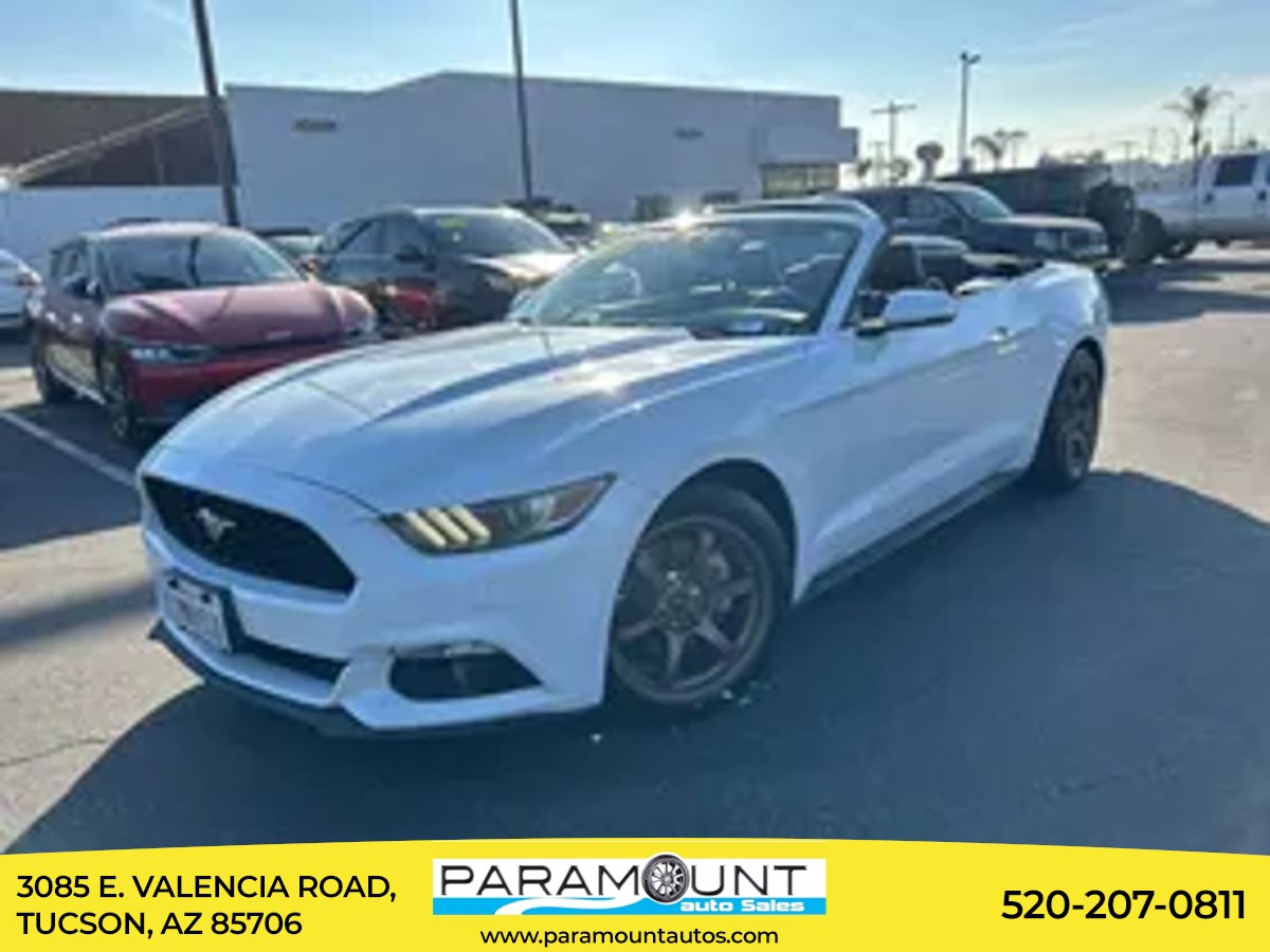 2015 Ford Mustang EcoBoost Premium's photo