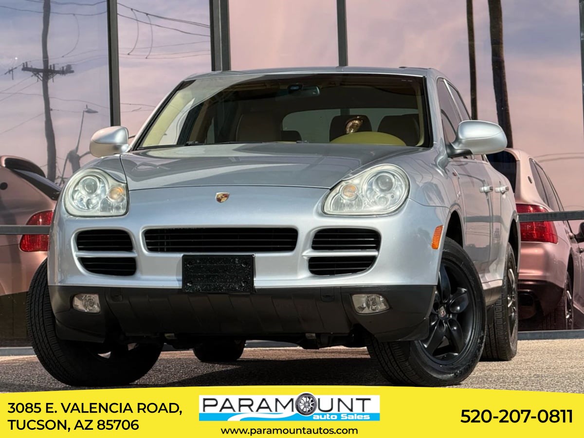 2003 Porsche Cayenne S's photo