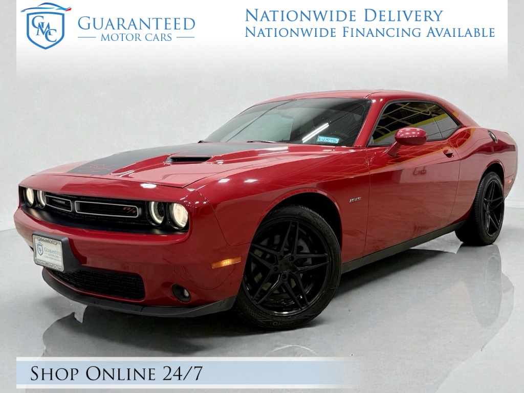 2015 Dodge Challenger R/T's photo