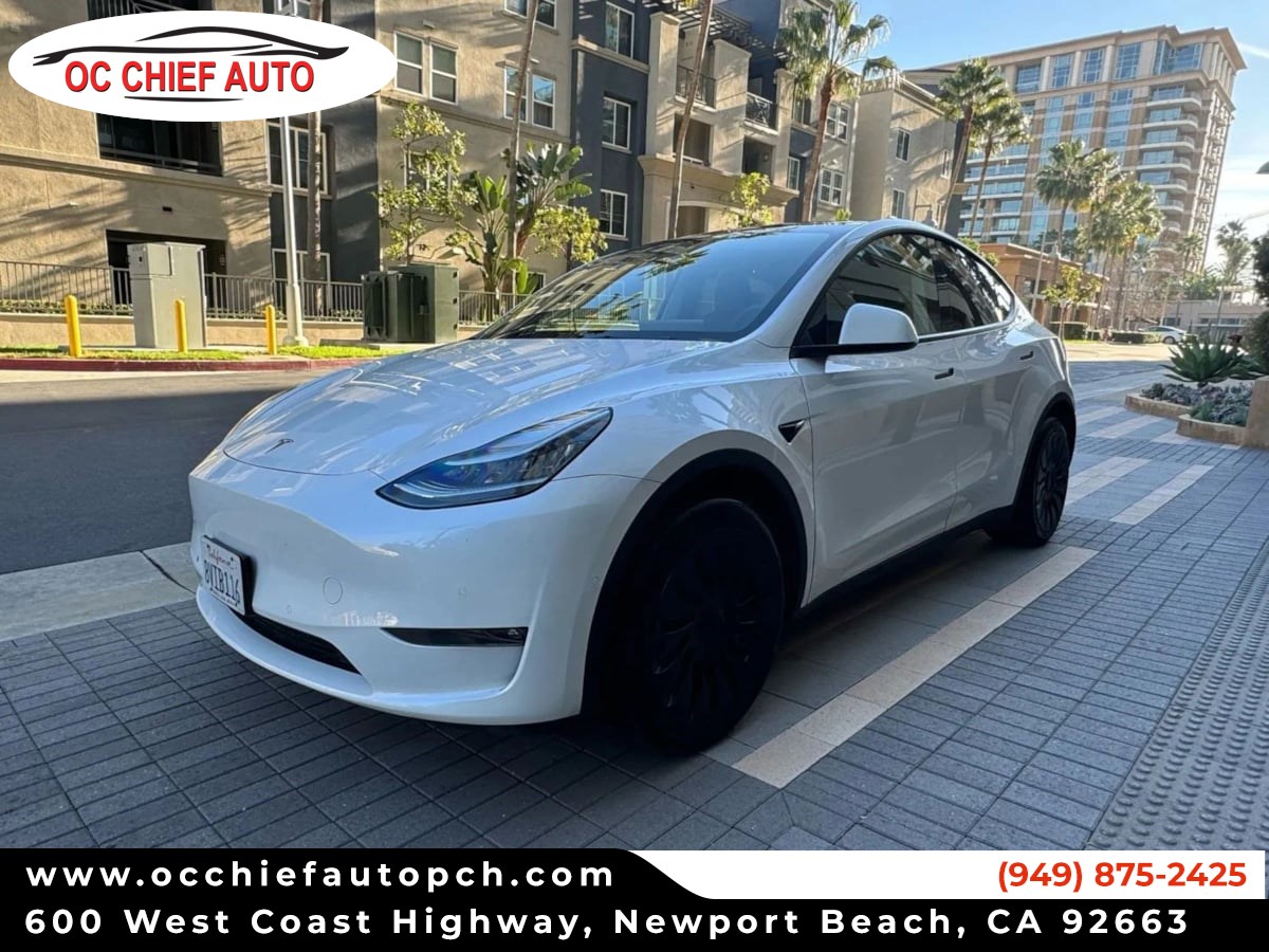 2023 Tesla Model Y Long Range's photo