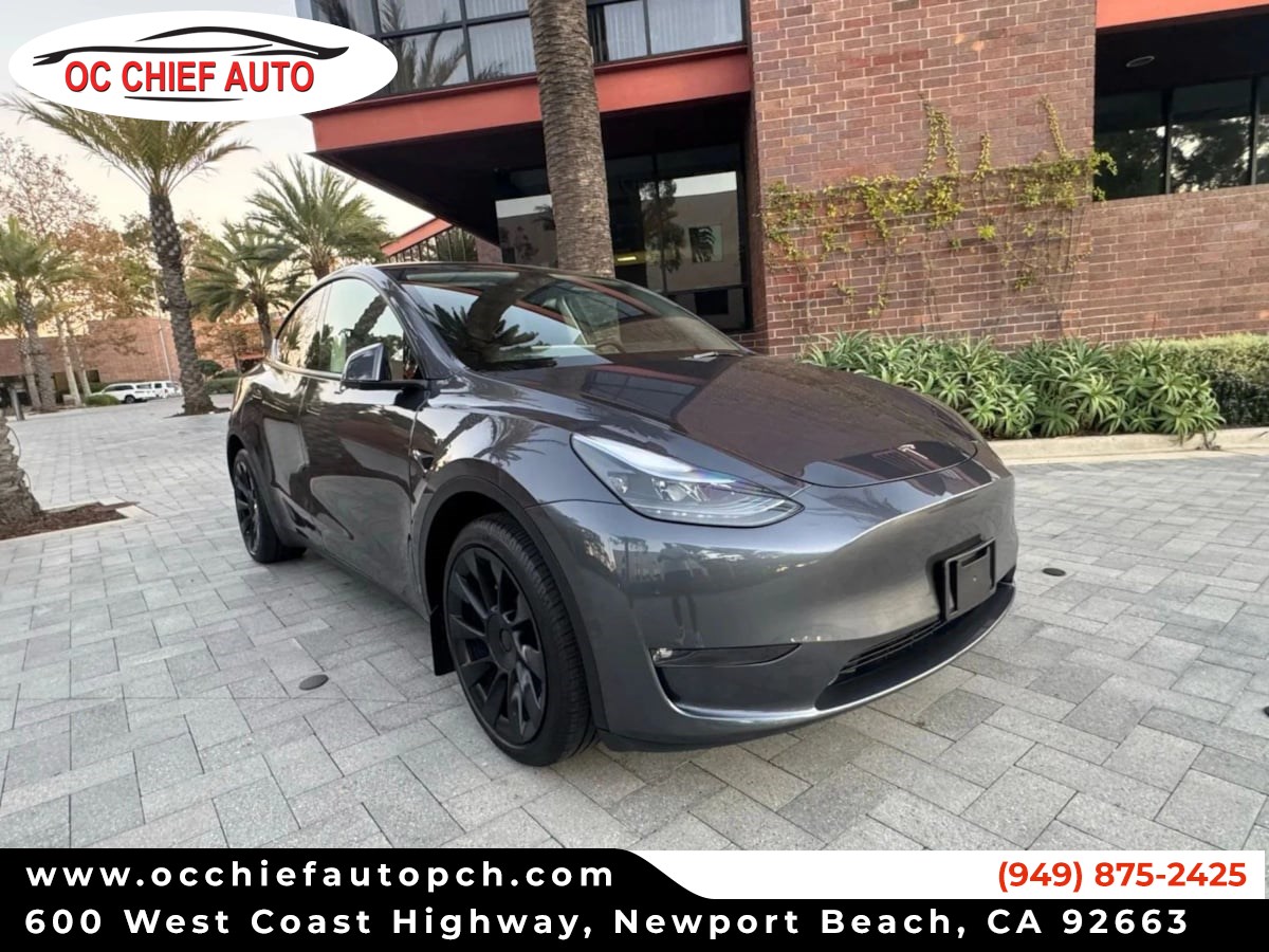 2023 Tesla Model Y Base's photo