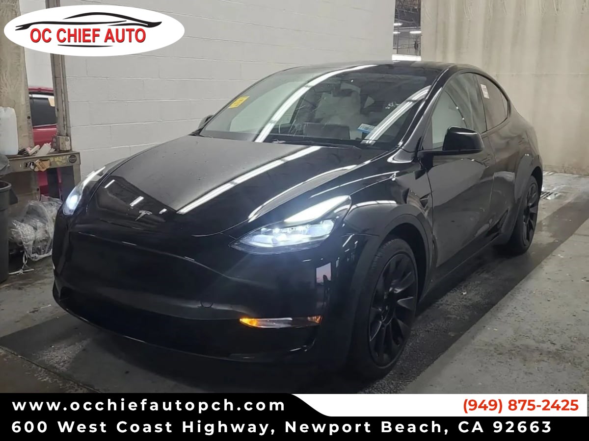 2023 Tesla Model Y Long Range's photo