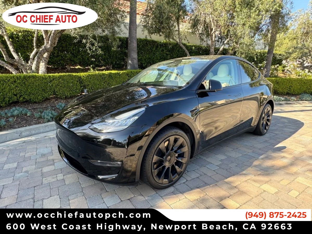 2023 Tesla Model Y Long Range's photo