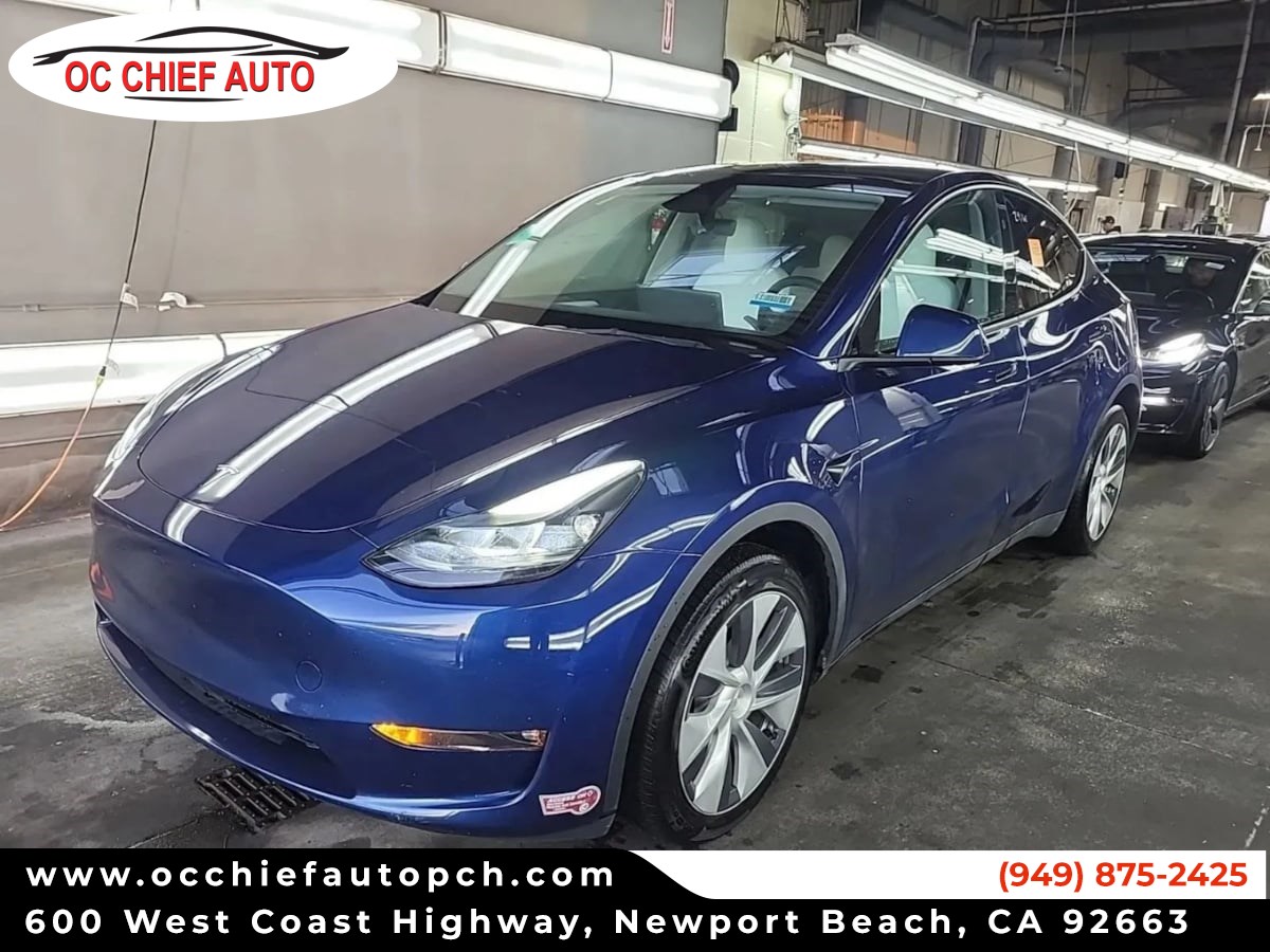 2023 Tesla Model Y Long Range's photo