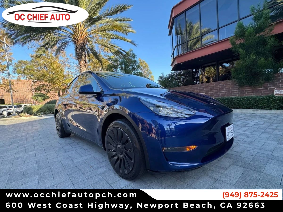 2023 Tesla Model Y Long Range's photo