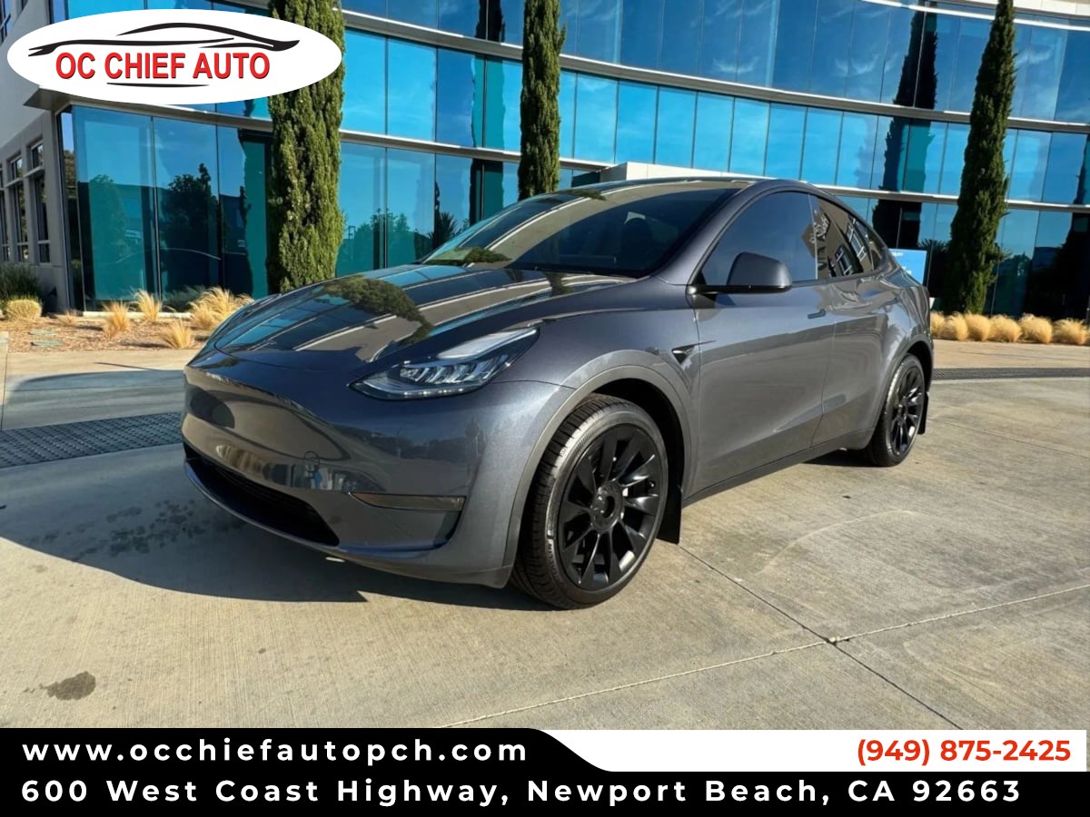 2023 Tesla Model Y Long Range's photo