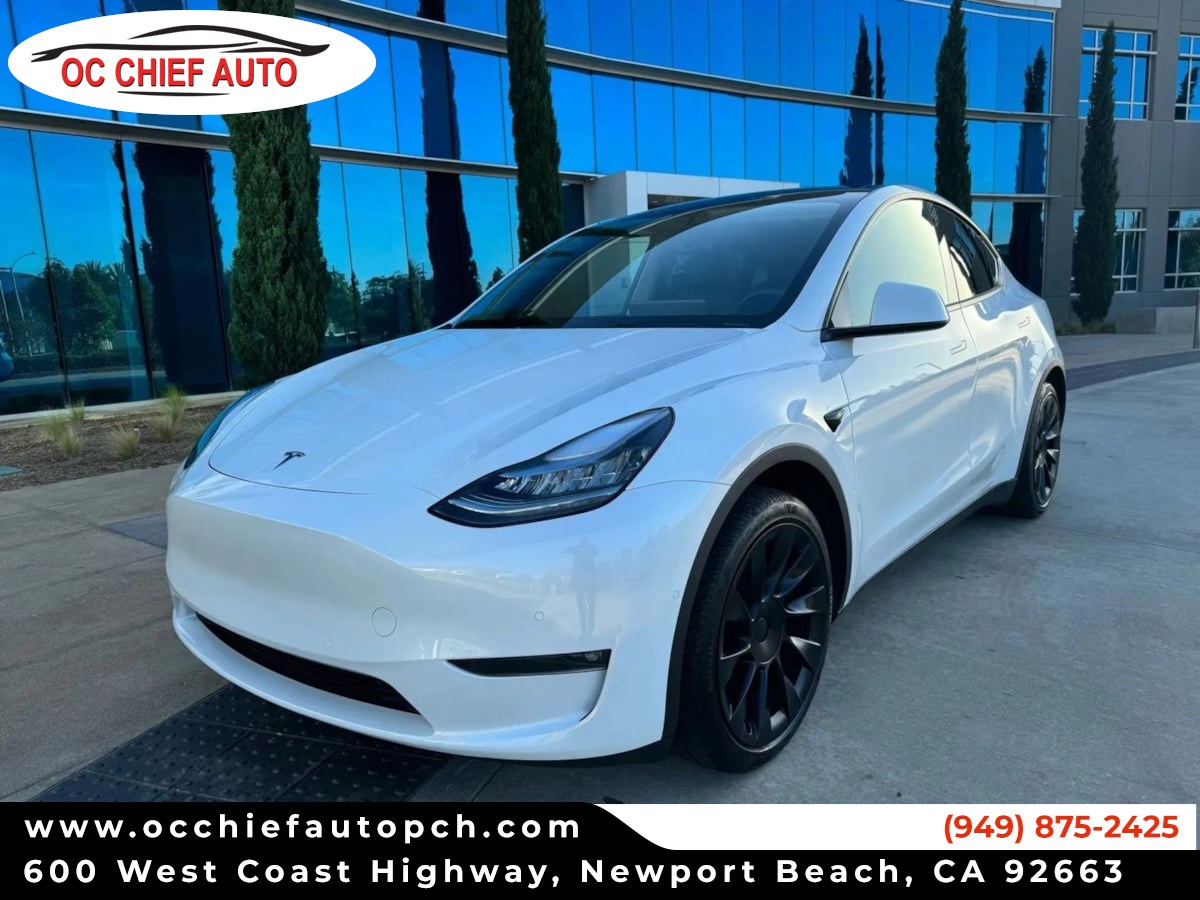 2023 Tesla Model Y Long Range's photo