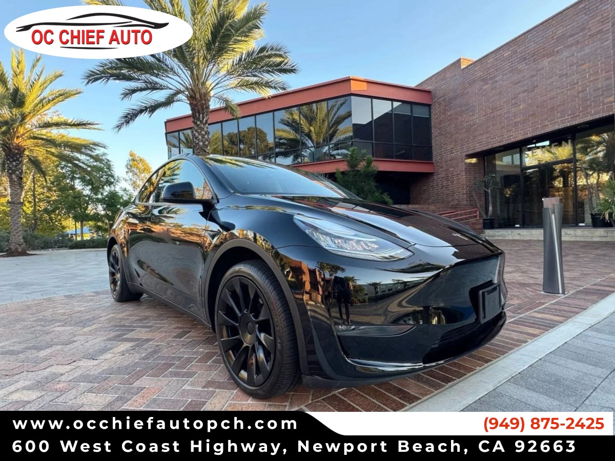 2023 Tesla Model Y Long Range's photo