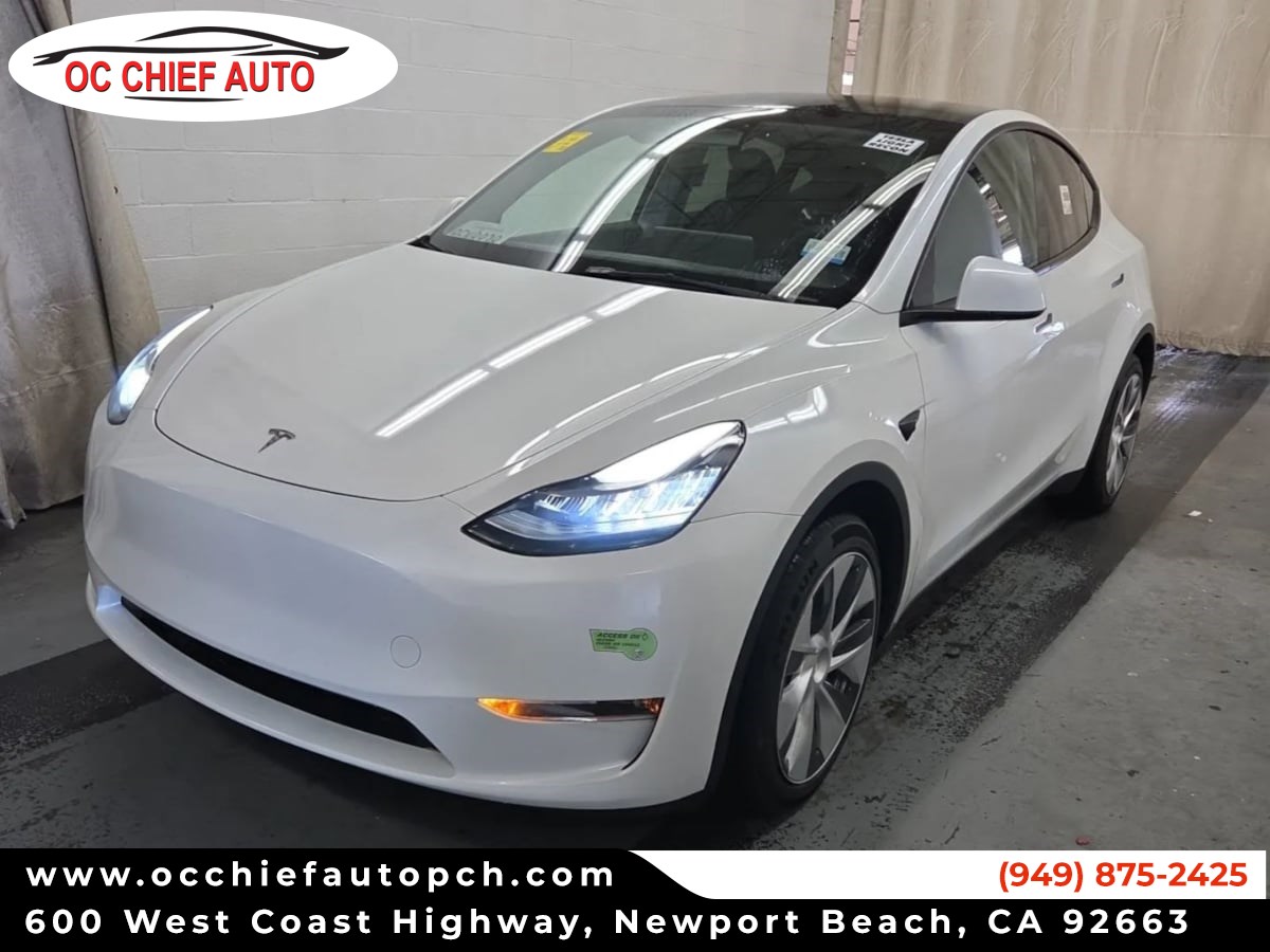 2023 Tesla Model Y Long Range's photo