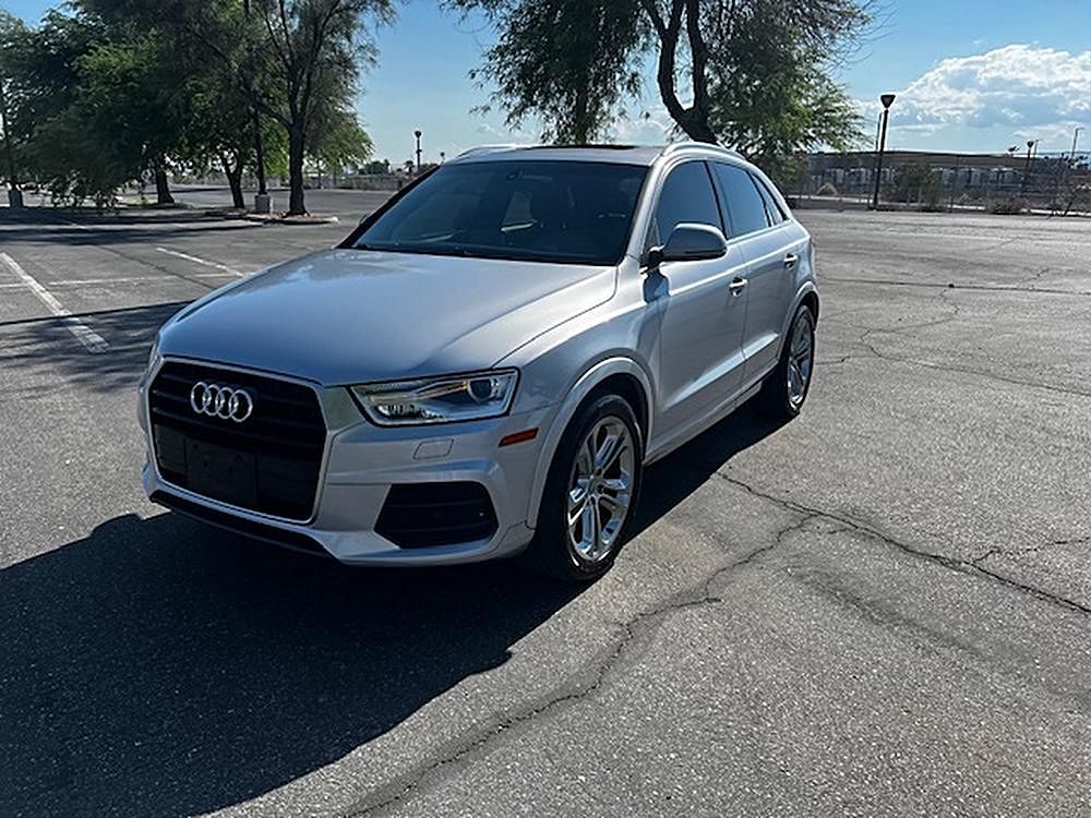 2016 Audi Q3 Premium Plus's photo