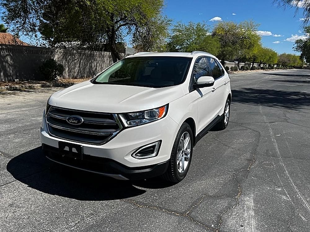 2016 Ford Edge Titanium's photo