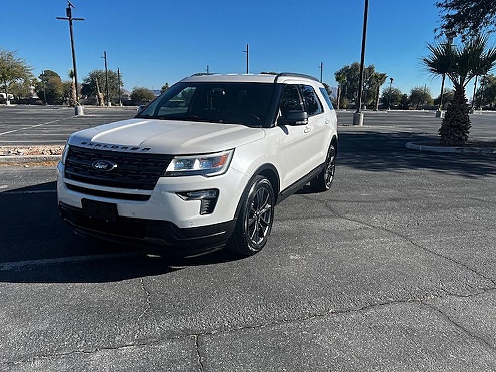 2018 Ford Explorer XLT's photo