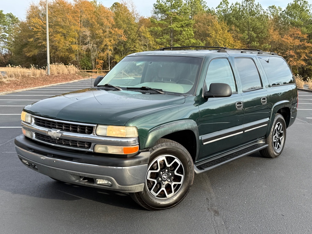 2001 Chevrolet Suburban Base's photo