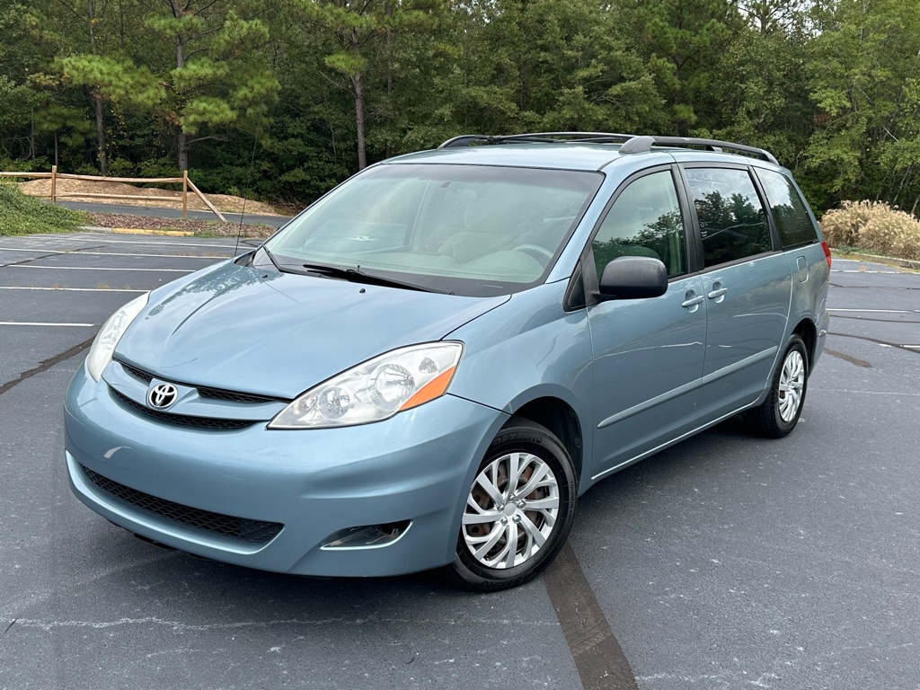 2006 Toyota Sienna LE's photo