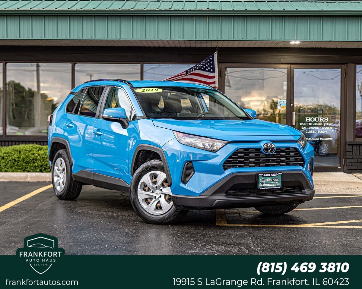 2019 Toyota RAV4 LE