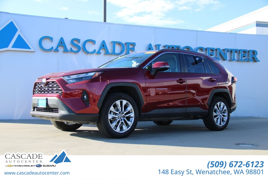 2025 Toyota RAV4 XLE Premium