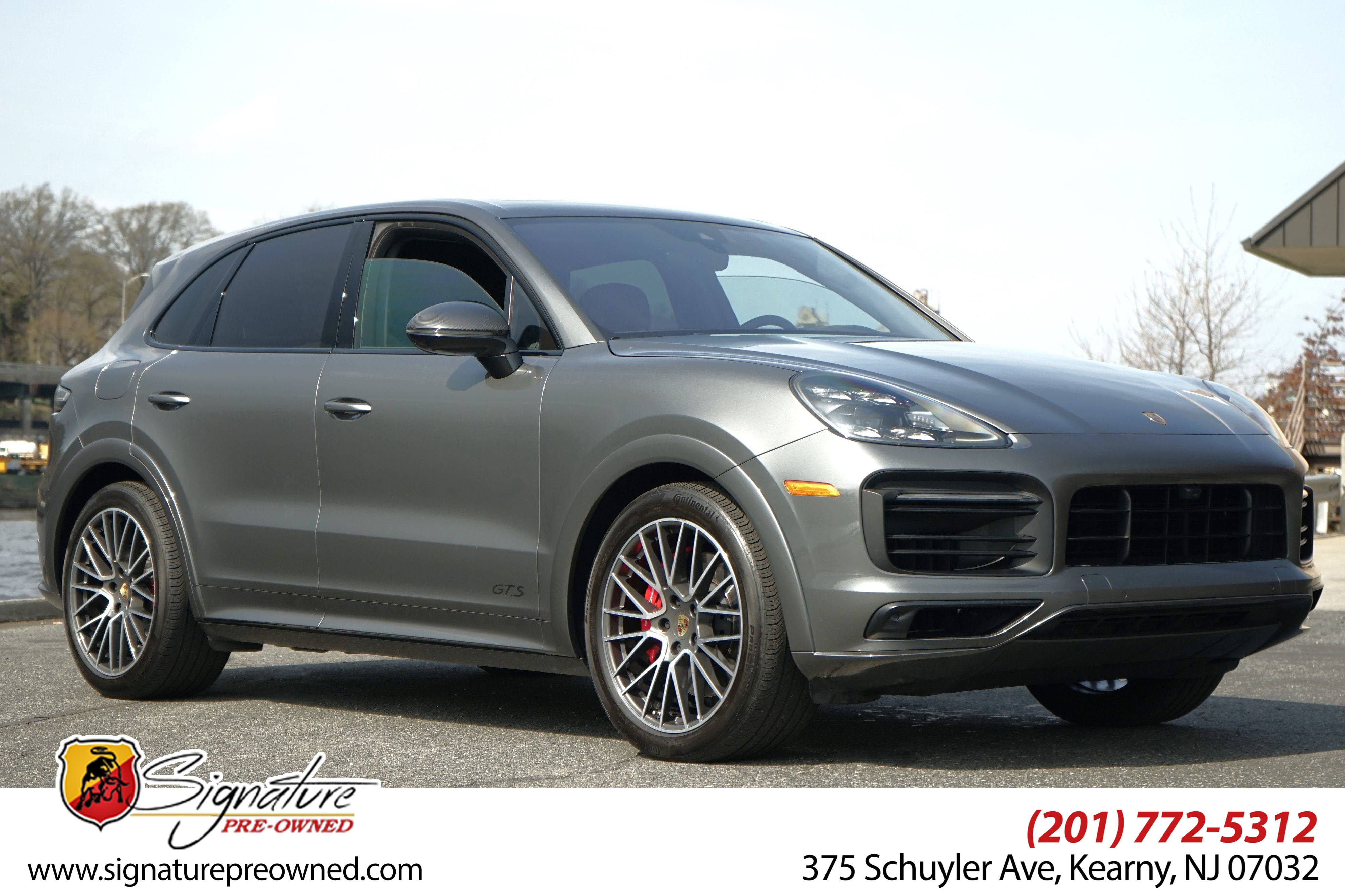 2021 Porsche Cayenne GTS's photo