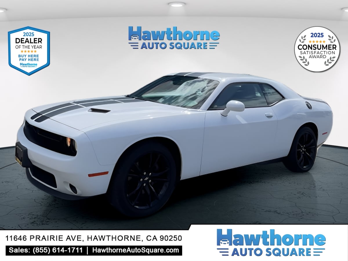 2017 Dodge Challenger SXT Plus