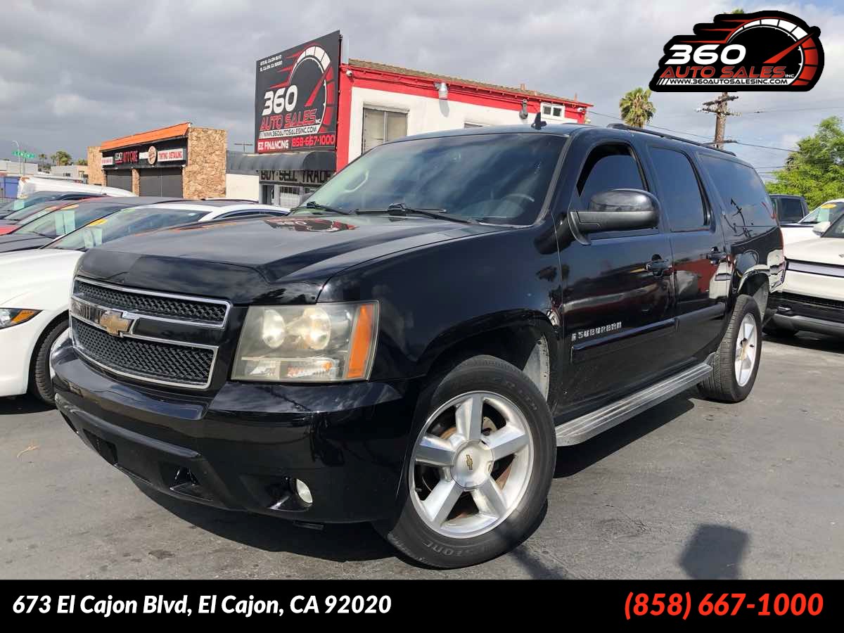2008 Chevrolet Suburban 2WD 1500 w/1LS's photo