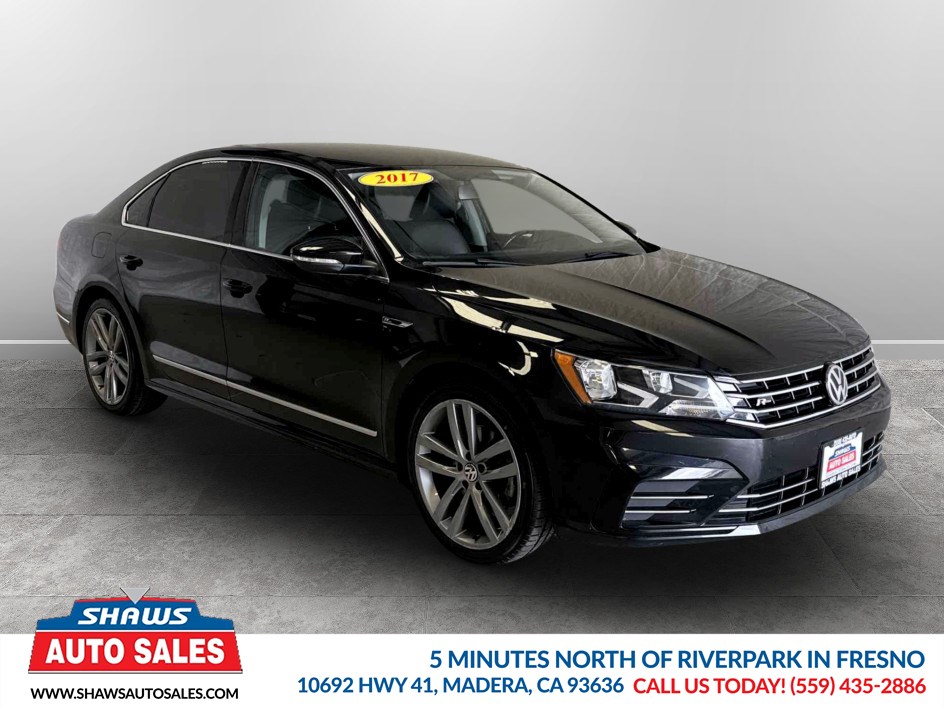 2017 Volkswagen Passat 1.8T R-Line w/ Comfort Pkg. Auto's photo