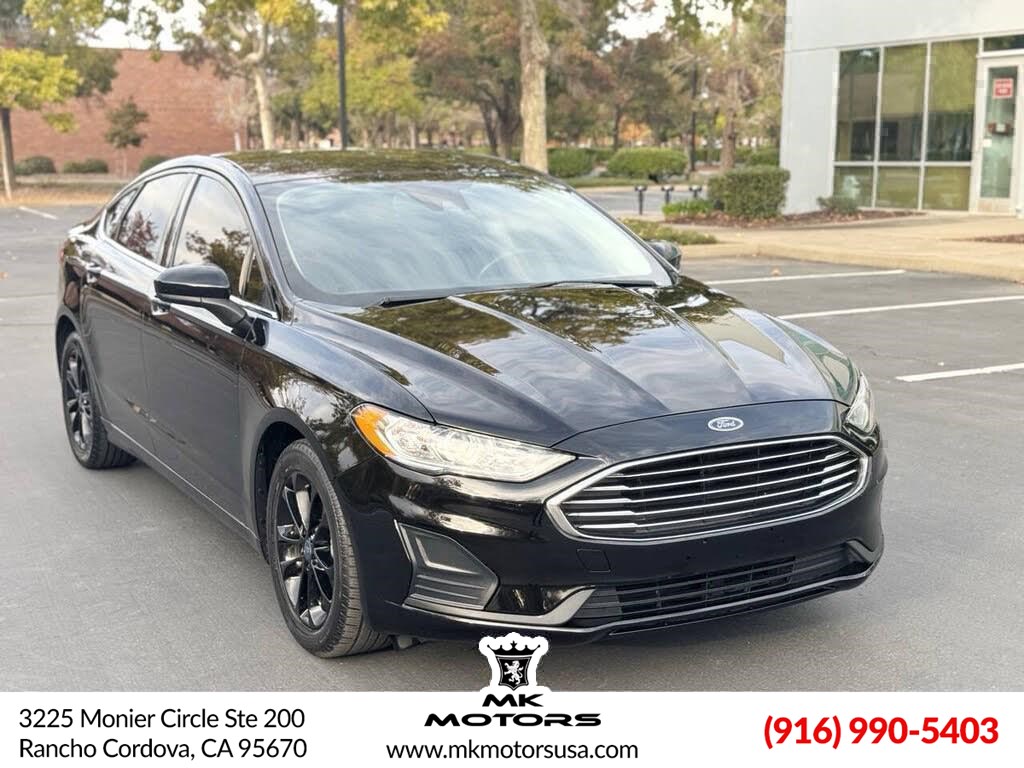 2020 Ford Fusion SE