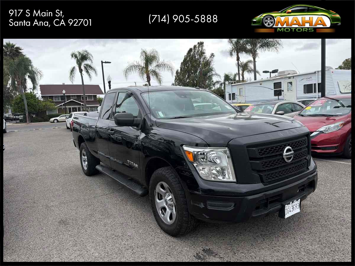 2020 Nissan Titan SV 4X4 King Cab's photo
