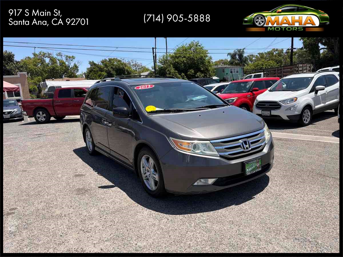 2012 Honda Odyssey Touring's photo