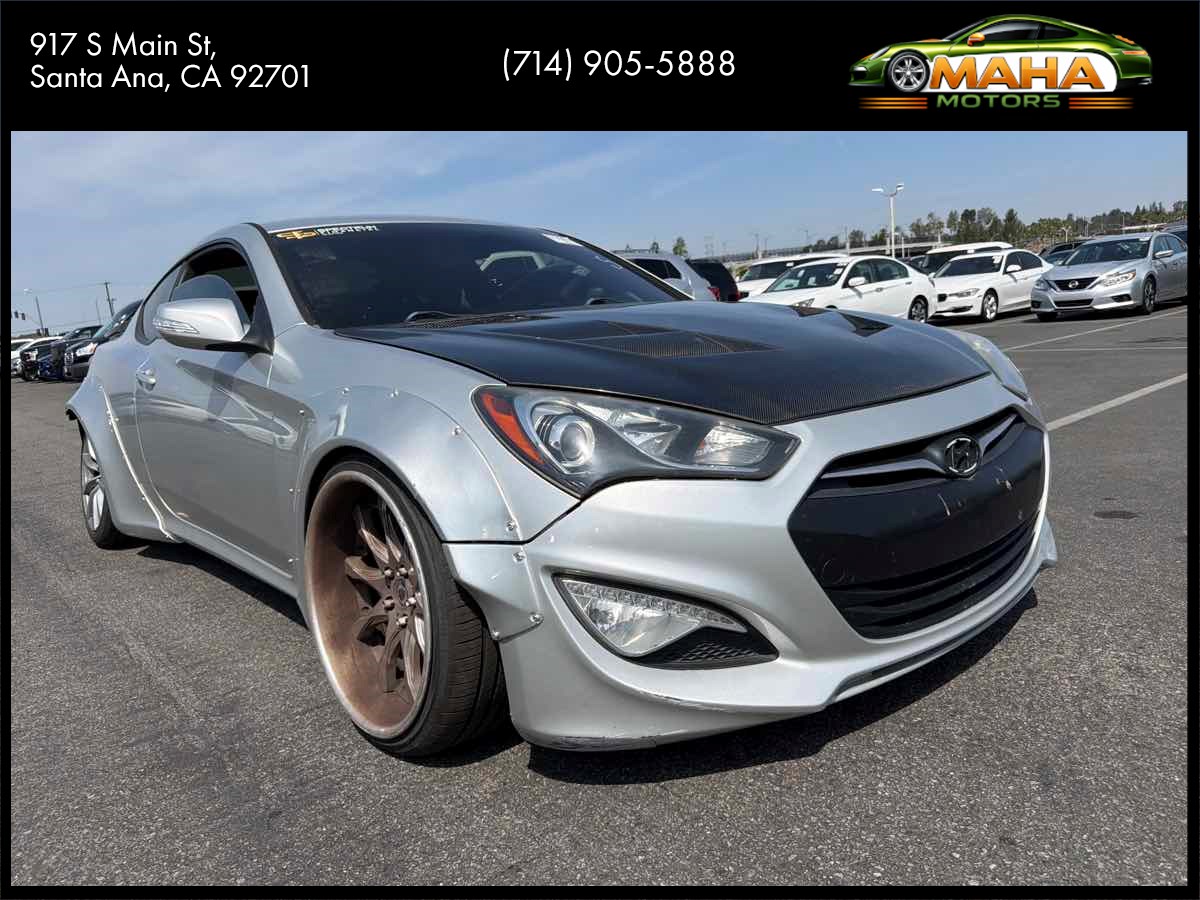 2013 Hyundai Genesis Coupe 3.8 Track 6-Speed M/T's photo