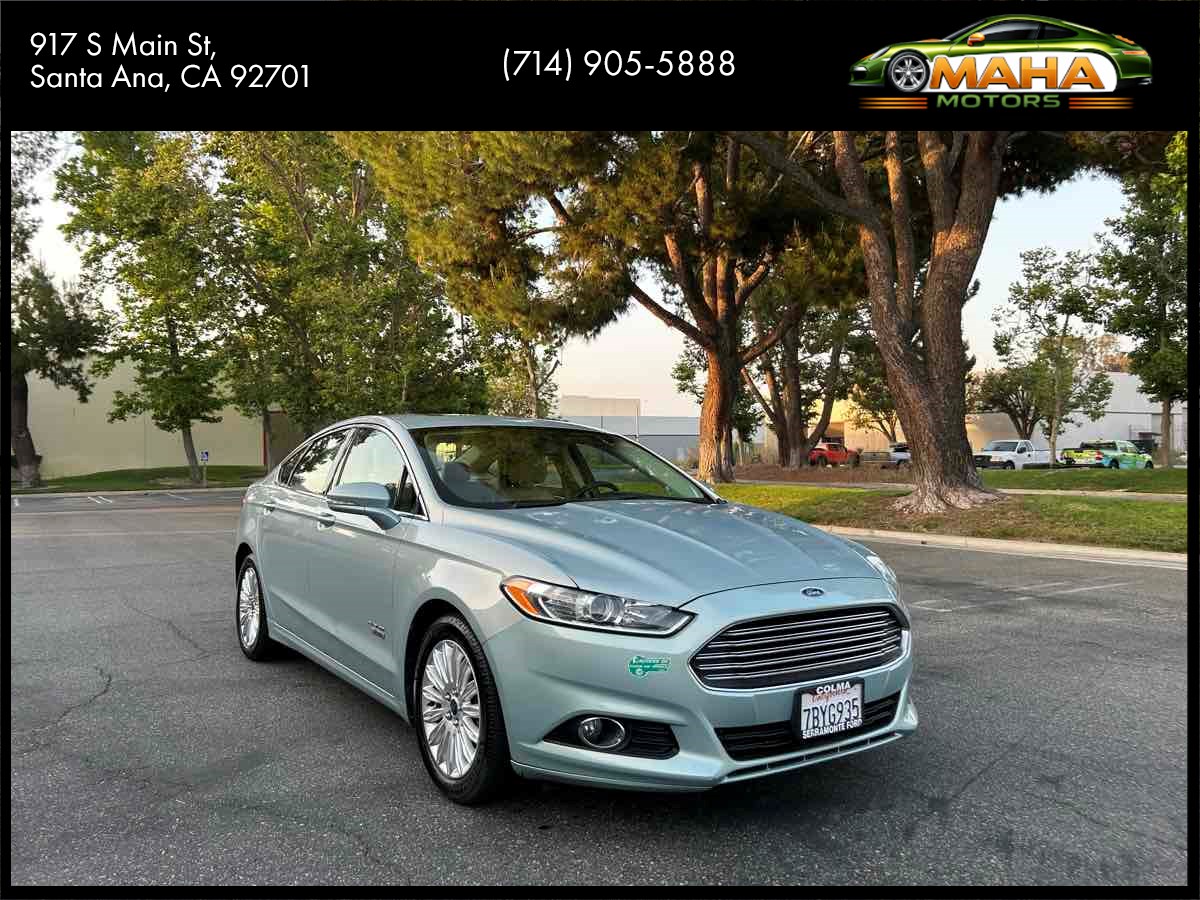 2013 Ford Fusion Plug-In Hybrid SE Luxury's photo