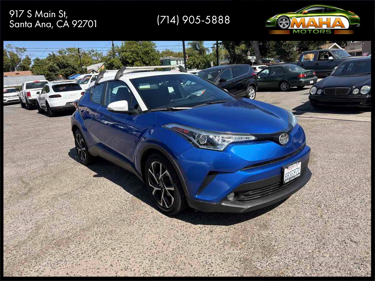 2018 Toyota C-HR XLE Premium's photo