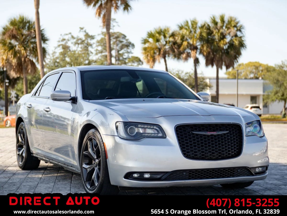 2021 Chrysler 300 S's photo