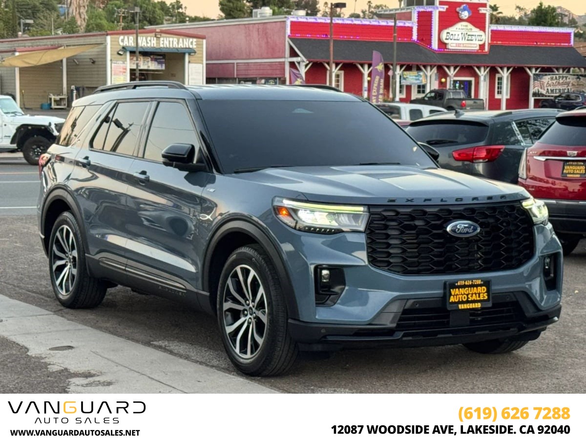 2025 Ford Explorer