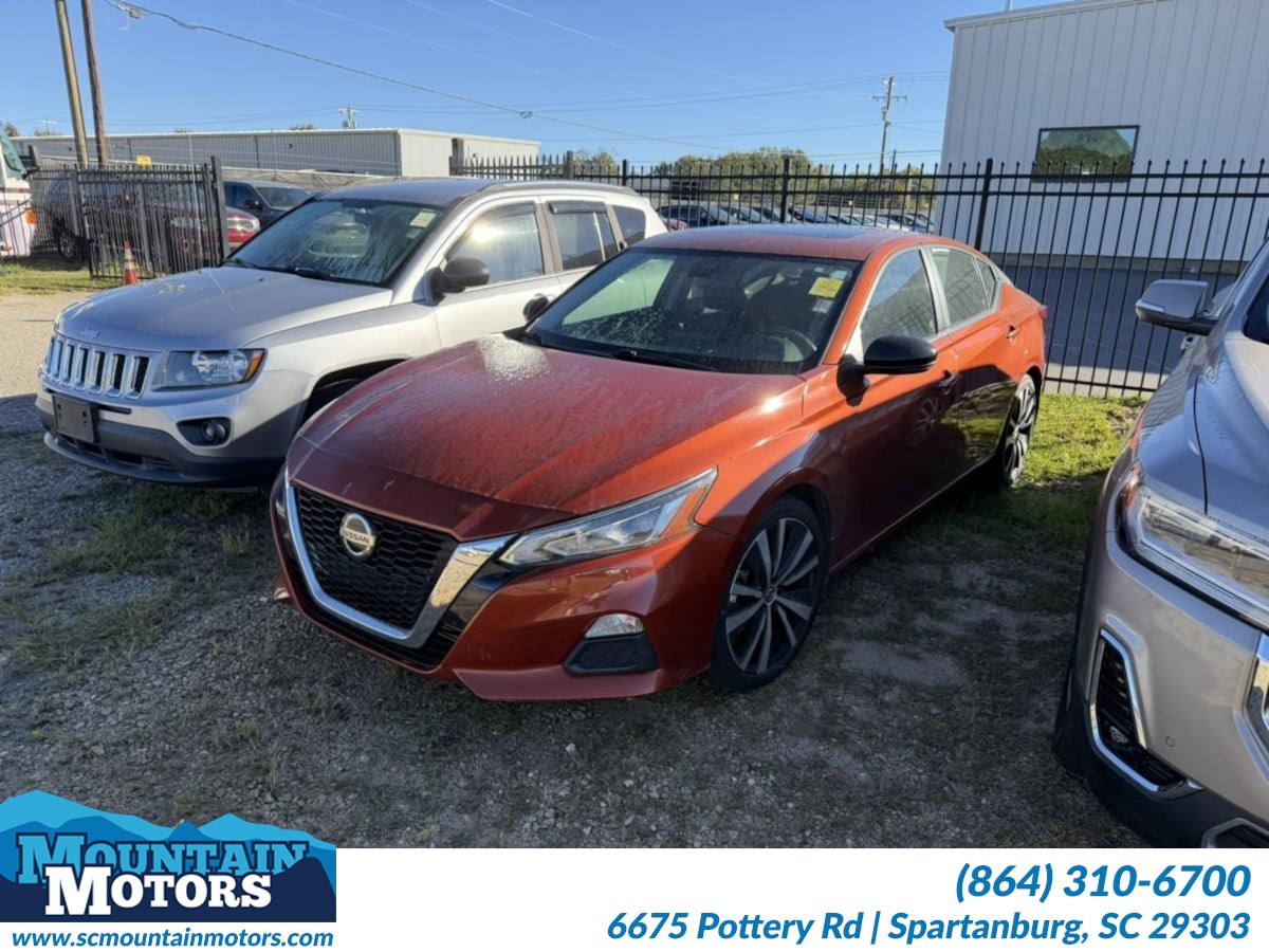2021 Nissan Altima SR